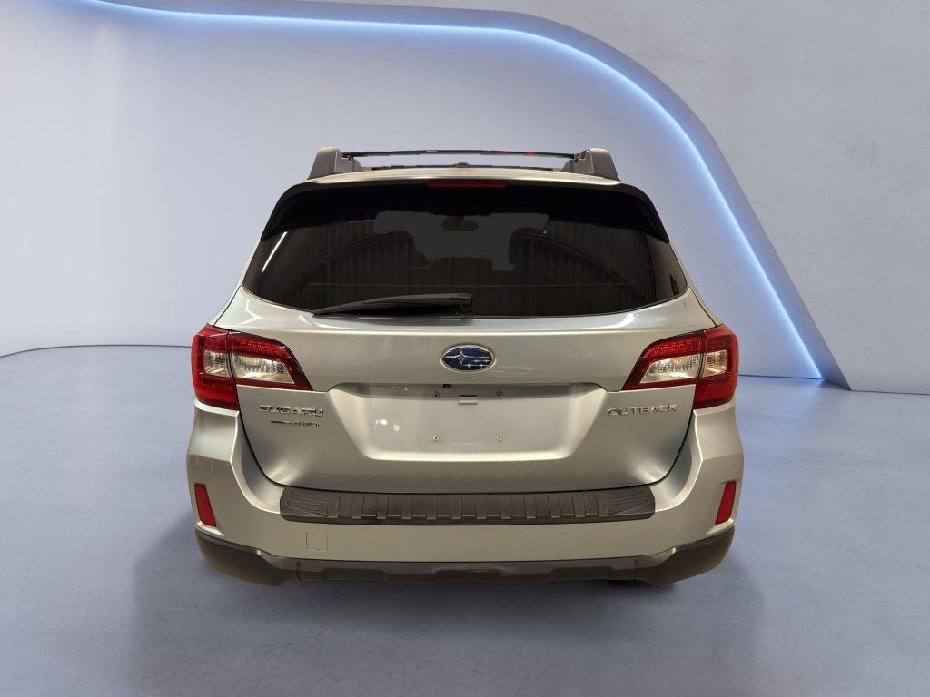 Used 2015 Subaru Outback 2.5i Limited image 5