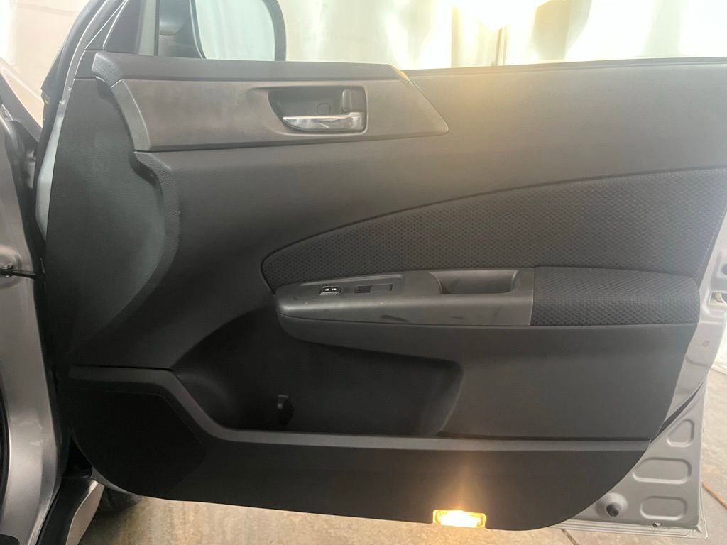 Used 2012 Subaru Forester 2.5X Premium w/ All-Weather Pkg image 11