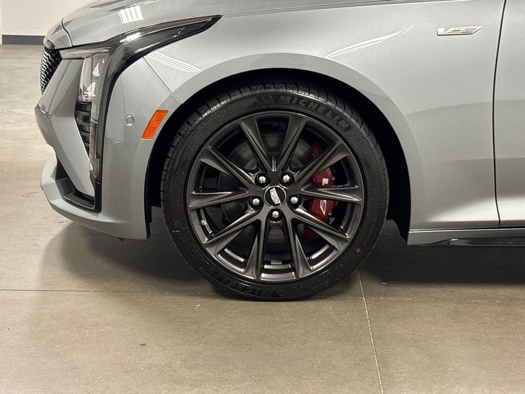 New 2026 Cadillac CT5 V image 10