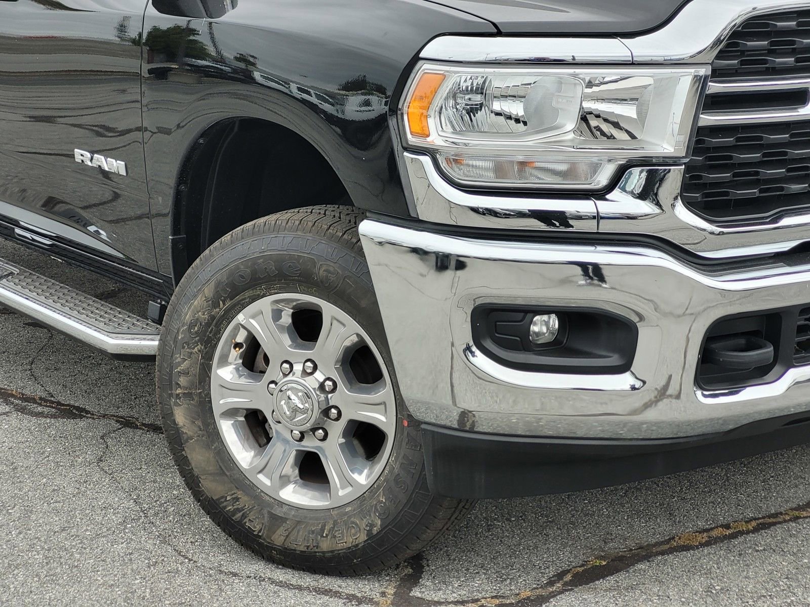 Used 2024 RAM 2500 Big Horn w/ Bed Utility Group AWD/4WD image 9