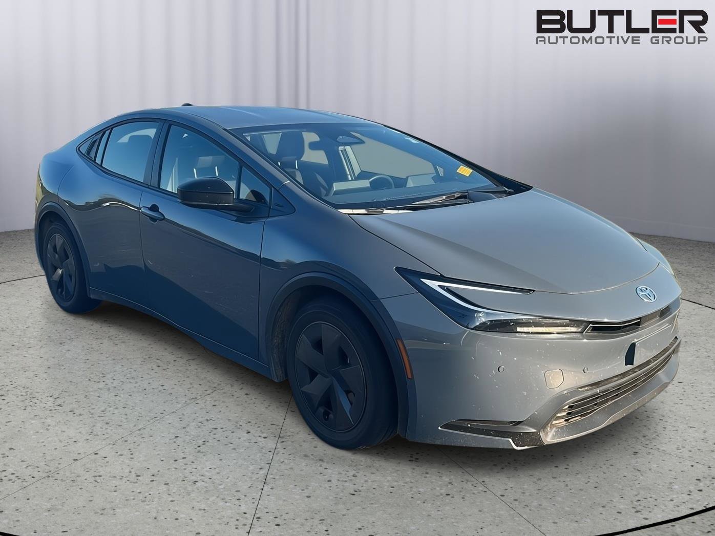 Used 2026 Toyota Prius LE image 5