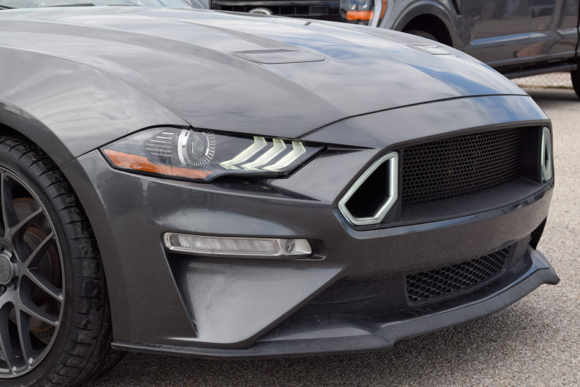 Used 2020 Ford Mustang GT Premium w/ Equipment Group 401A RWD image 20