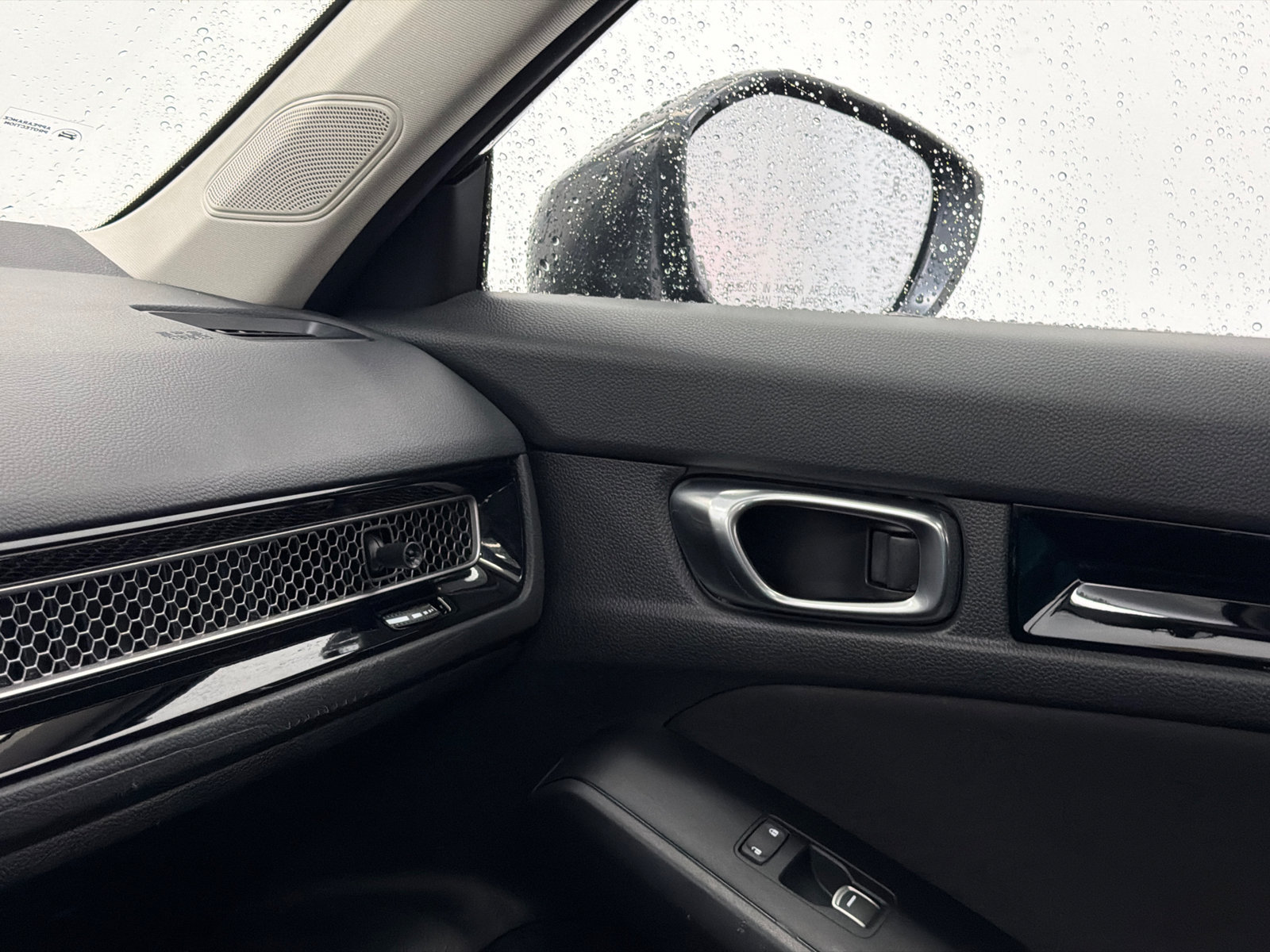Used 2023 Honda Civic EX image 29