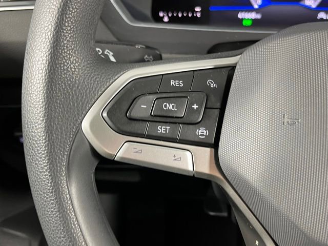 Used 2022 Volkswagen Tiguan S image 14