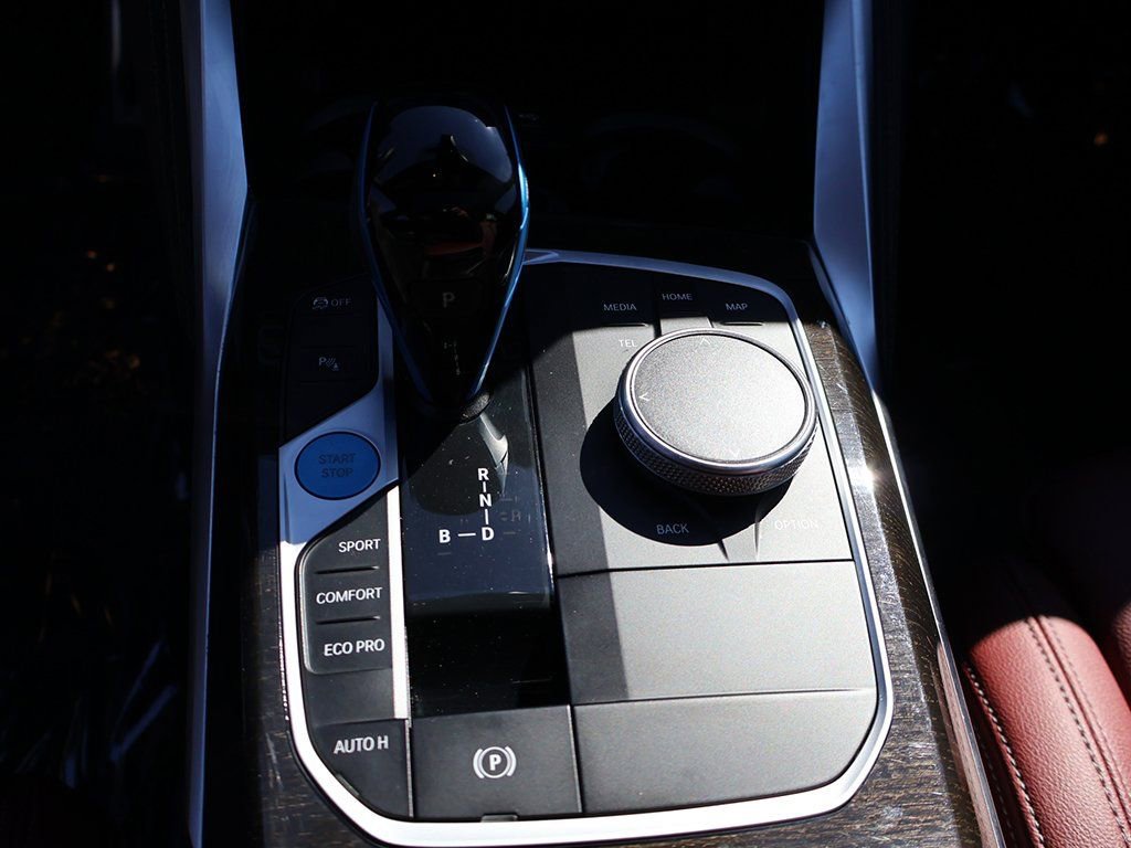 Used 2023 BMW i4 eDrive40 w/ M Sport Package image 51