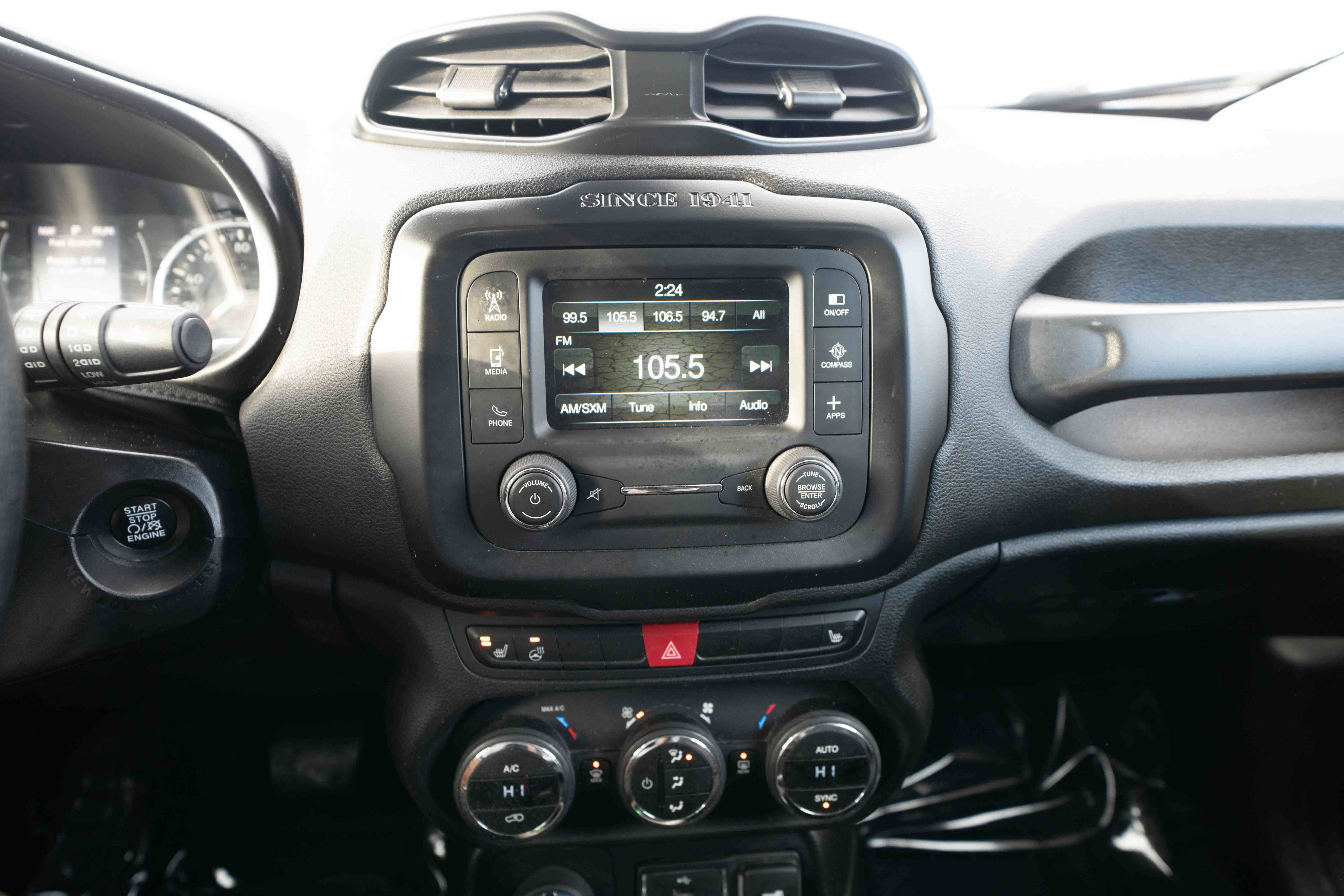 Used 2016 Jeep Renegade 75th Anniversary image 16