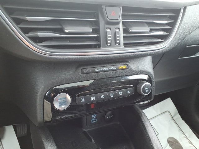 Used 2023 Ford Escape Platinum AWD/4WD image 21