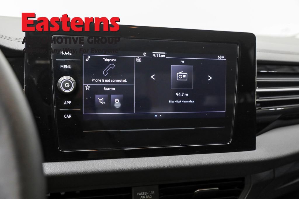 Used 2025 Volkswagen Jetta S image 18