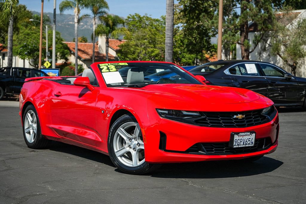 Used 2023 Chevrolet Camaro LT RWD image 13