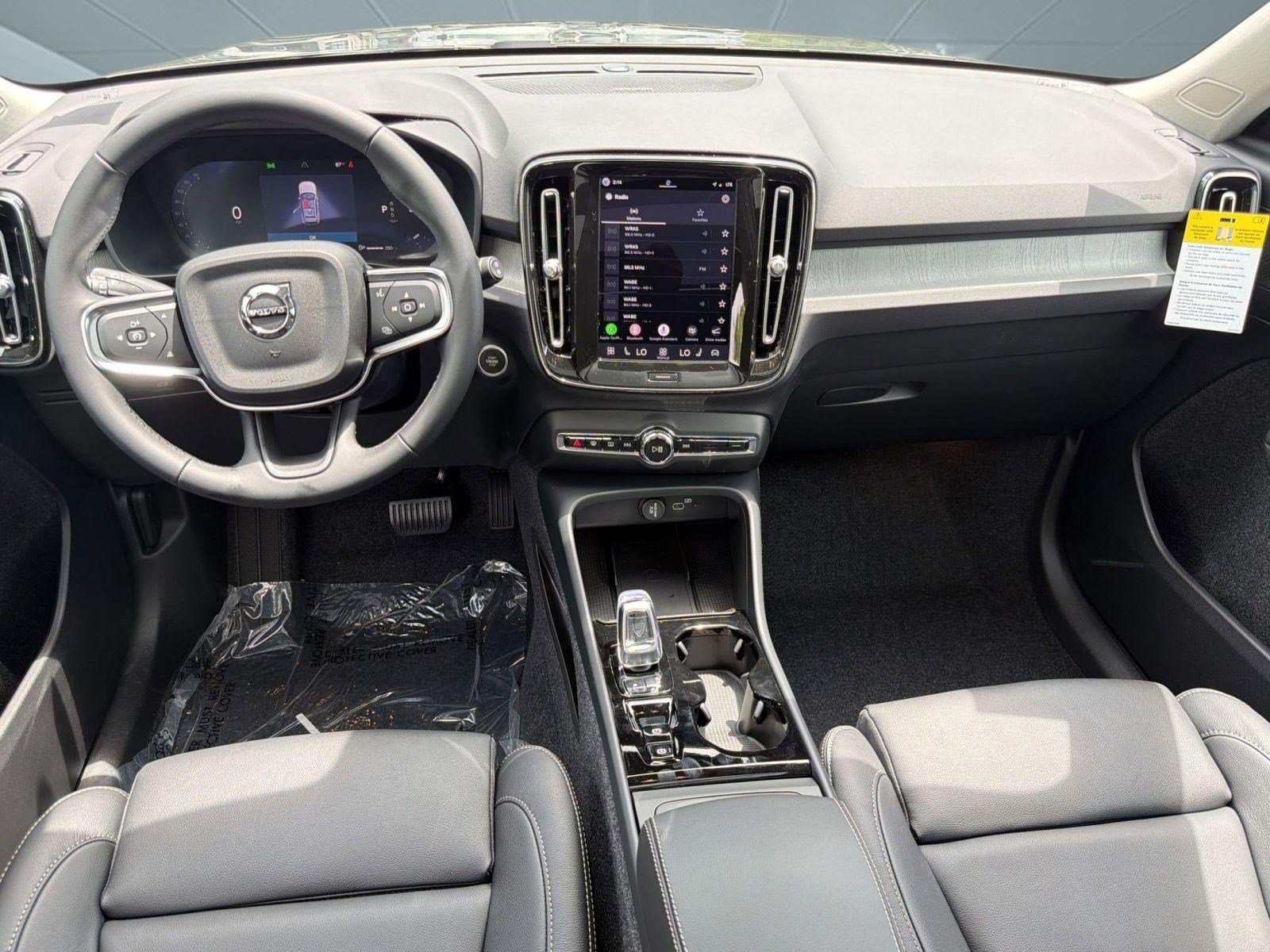 New 2026 Volvo XC40 B5 Ultra AWD/4WD image 26
