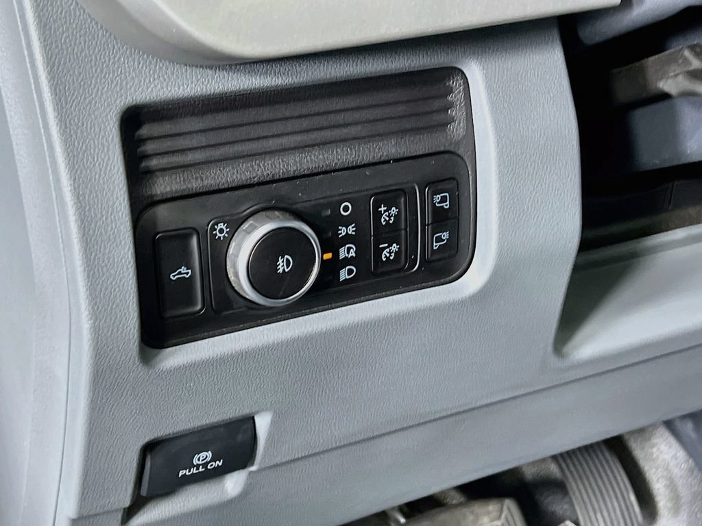 Used 2026 Ford F350 XLT AWD/4WD image 9