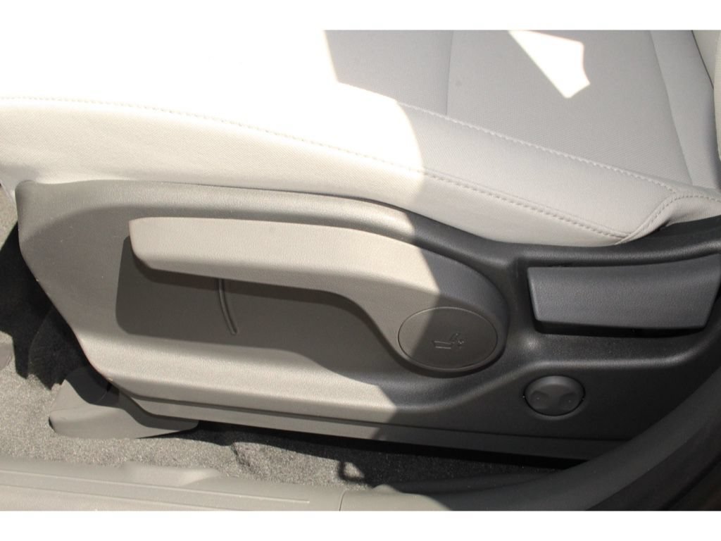 New 2026 Hyundai Santa Fe SE AWD/4WD image 16