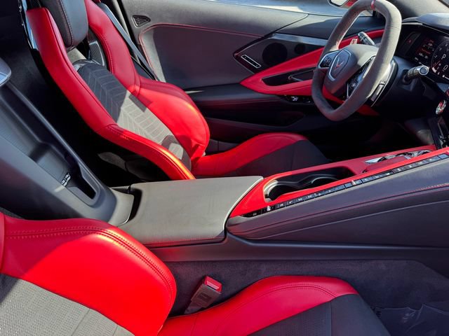 Used 2023 Chevrolet Corvette Stingray Preferred Cpe w/ Z51 Performance Package RWD image 6