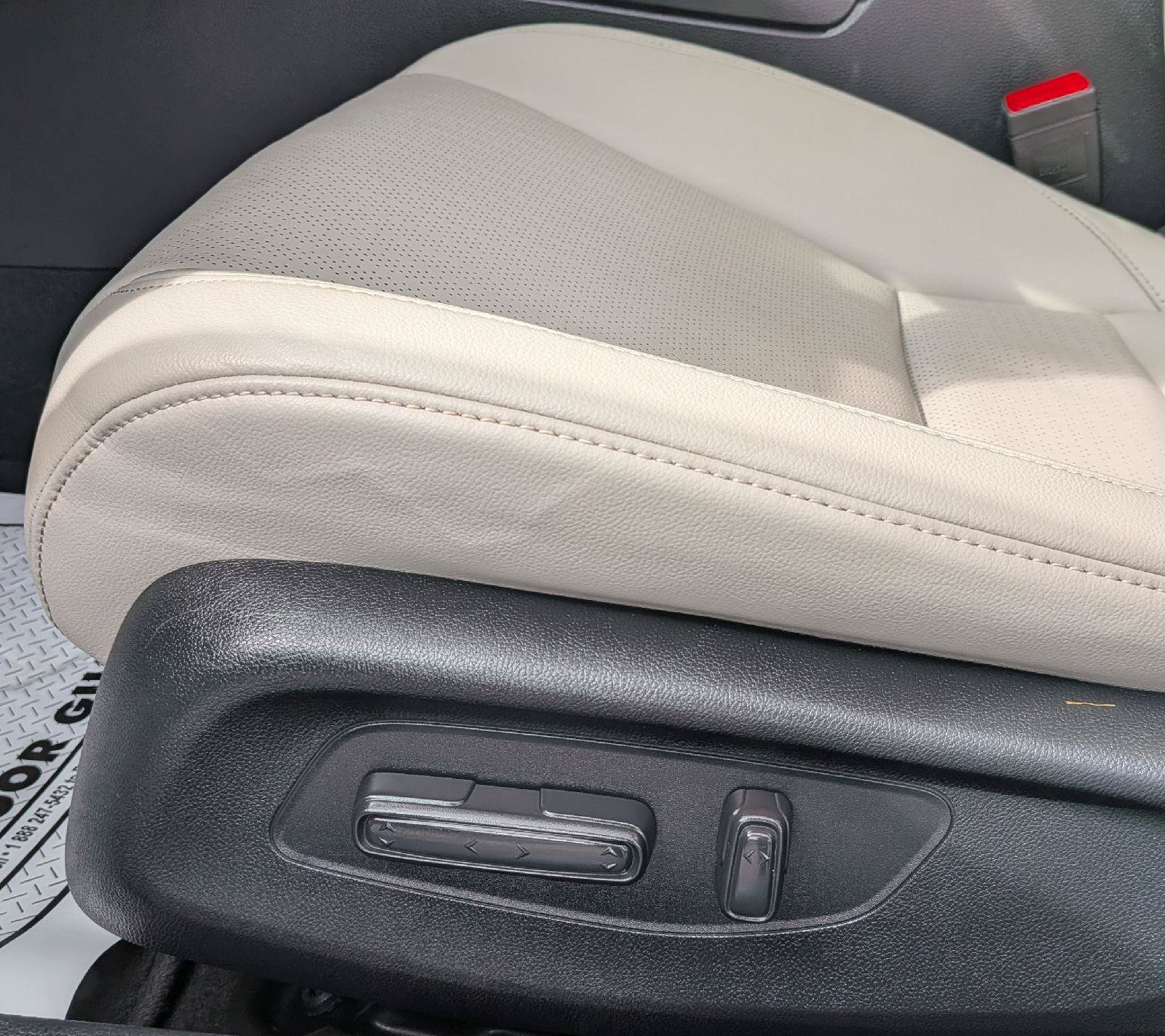 Used 2024 Honda Civic EX-L image 16
