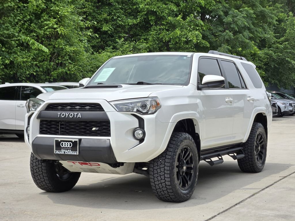 Used 2018 Toyota 4Runner TRD Off-Road AWD/4WD image 6