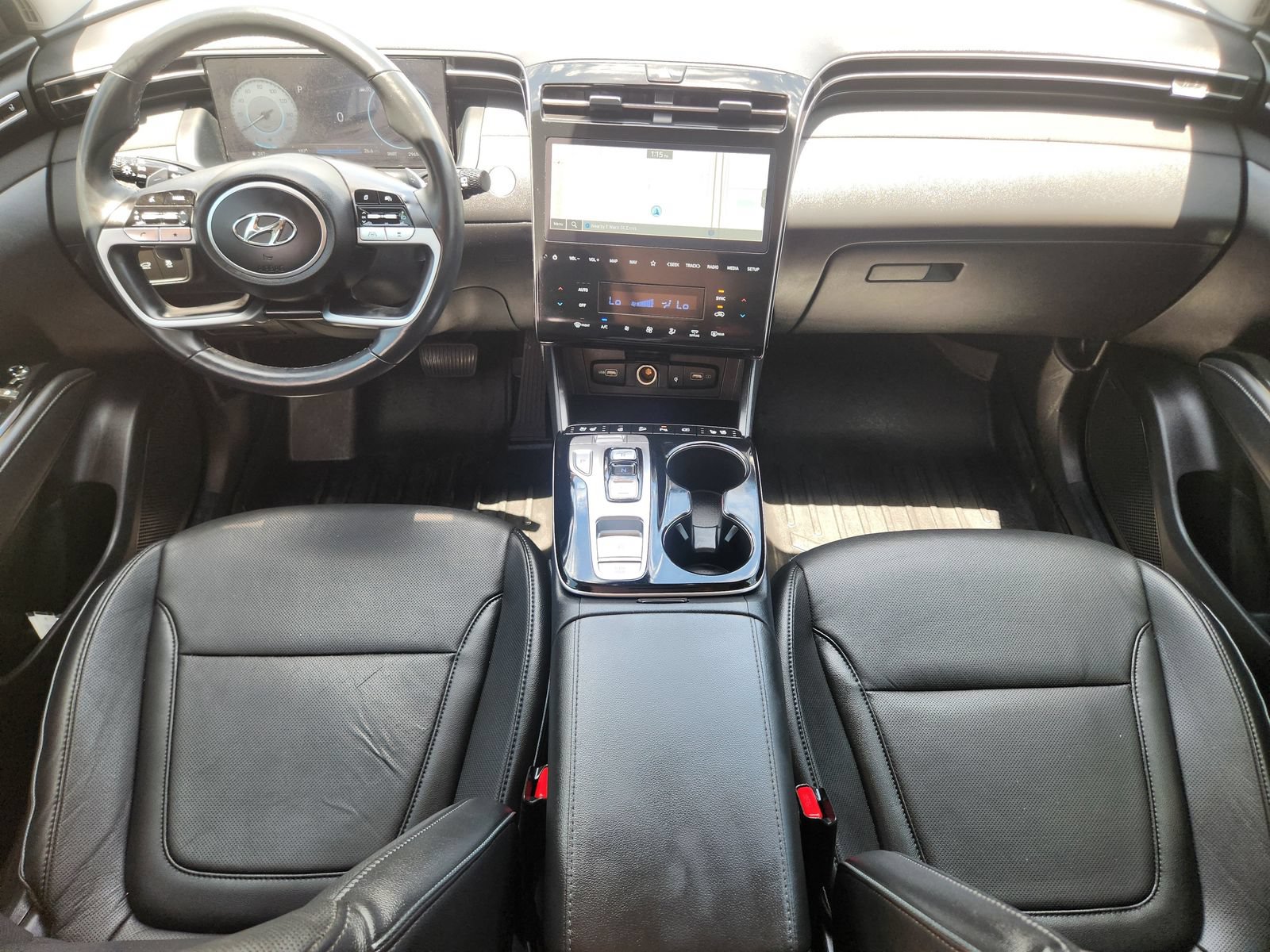 Used 2024 Hyundai Tucson Limited FWD image 28