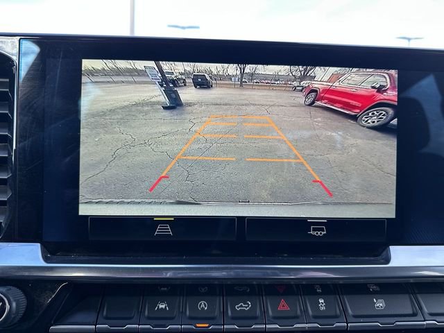 Used 2025 Chevrolet Silverado 1500 LT image 14