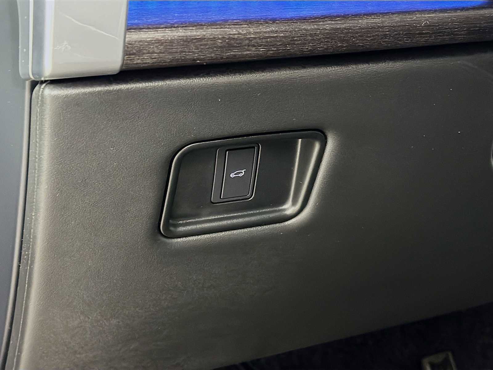 Used 2023 Land Rover Range Rover SE AWD/4WD image 10