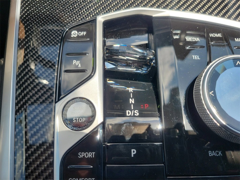 New 2025 BMW X5 M60i image 13