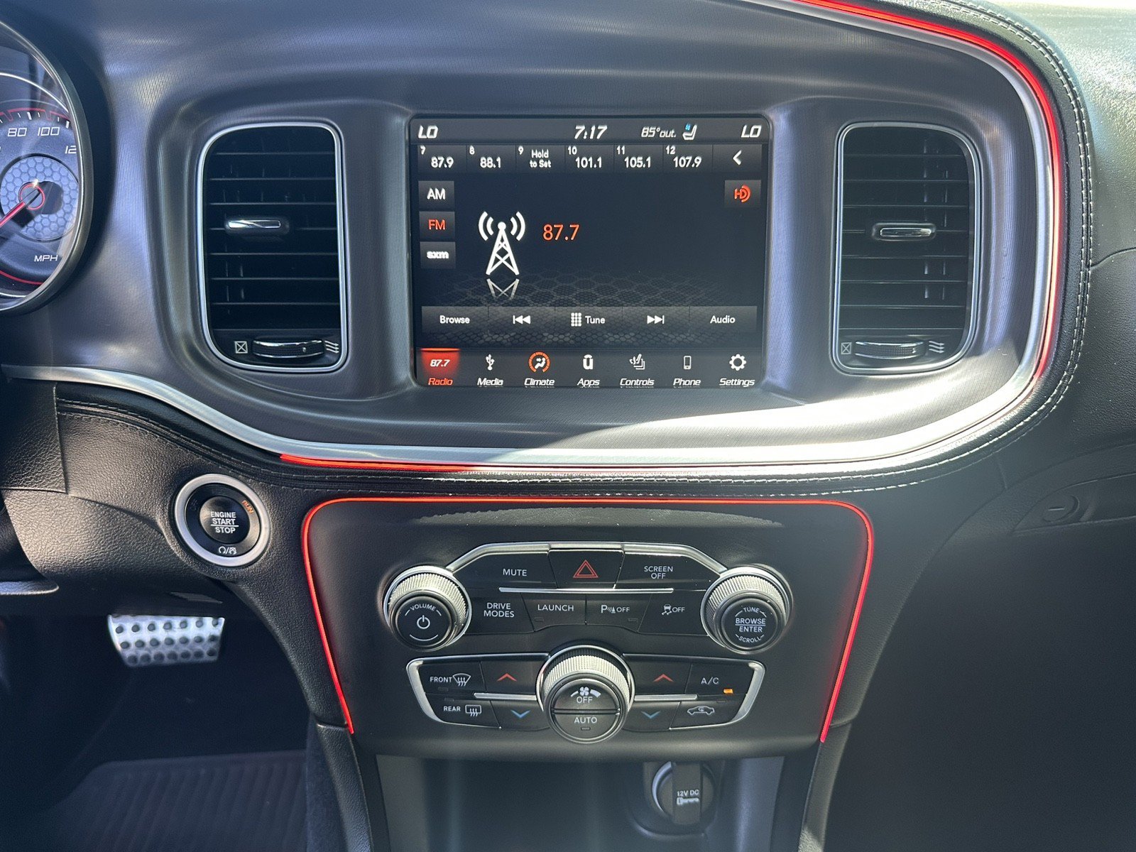 Used 2019 Dodge Charger Scat Pack w/ Plus Group RWD image 25