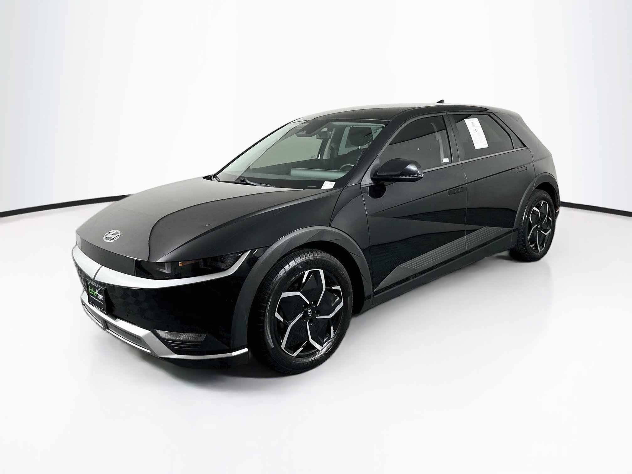 Used 2024 Hyundai Ioniq 5 SEL RWD image 3