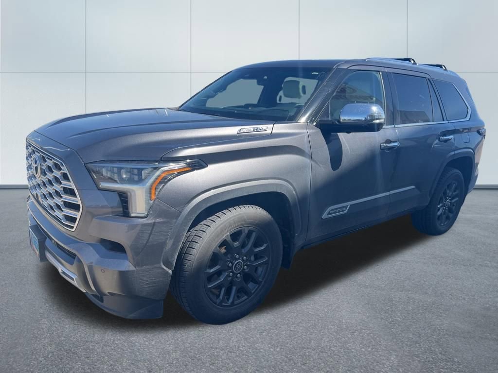 Used 2023 Toyota Sequoia Capstone AWD/4WD image 8