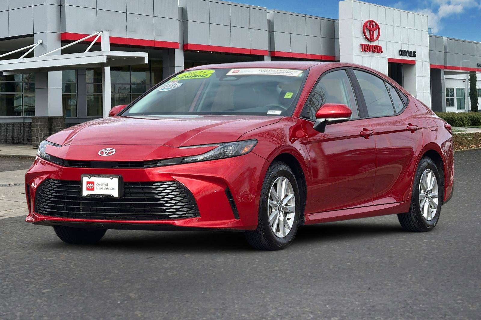 Certified 2025 Toyota Camry LE image 8