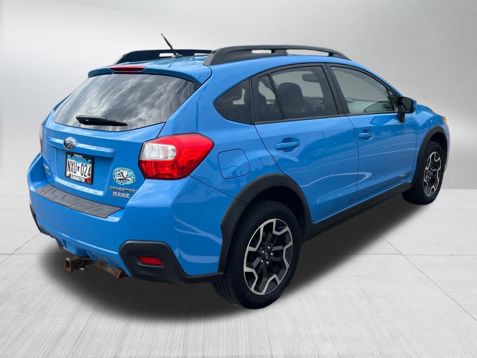 Used 2016 Subaru Crosstrek 2.0i Premium w/ Moonroof Package AWD/4WD image 6