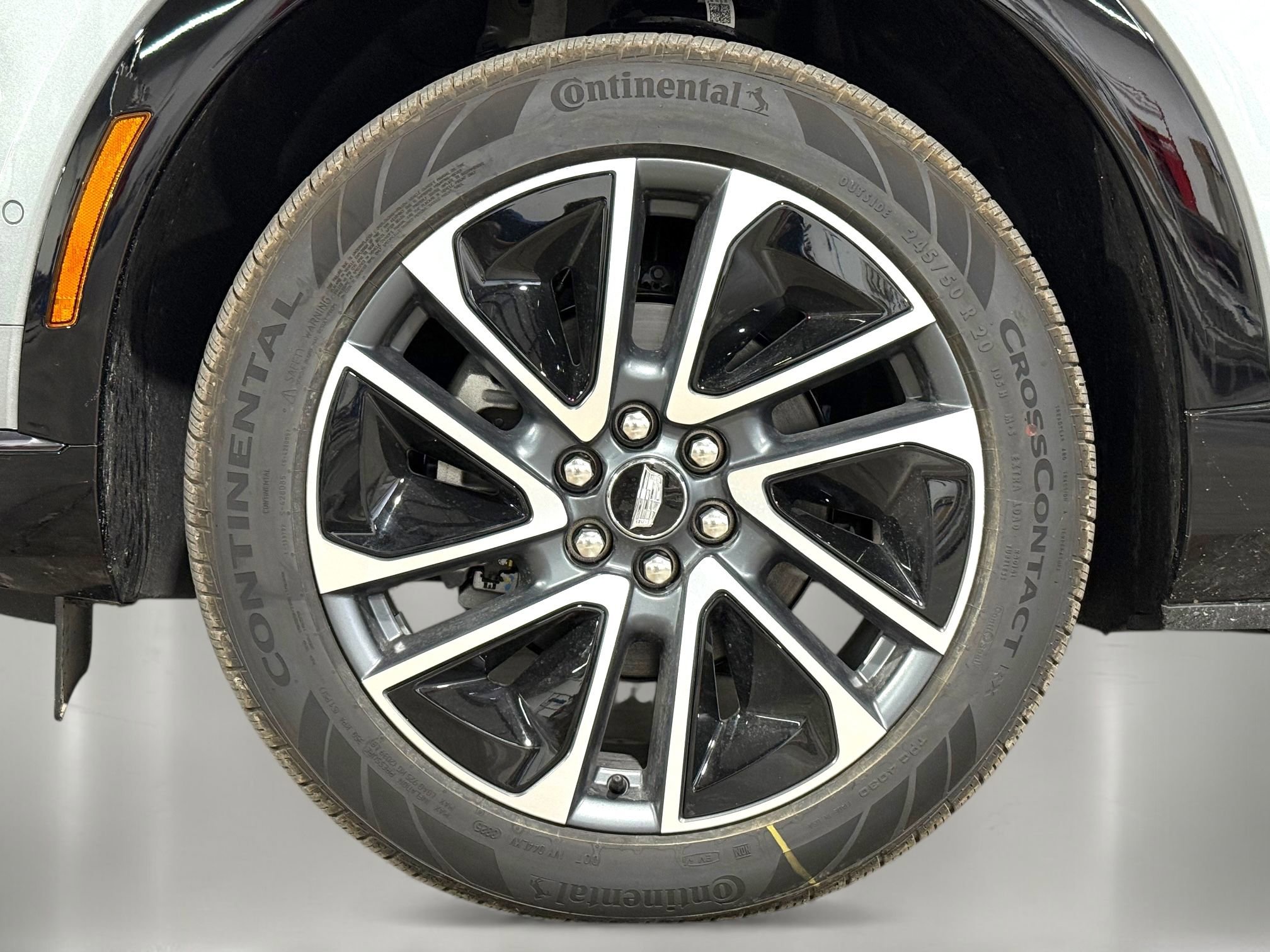 New 2026 Cadillac Optiq Sport 1 image 11