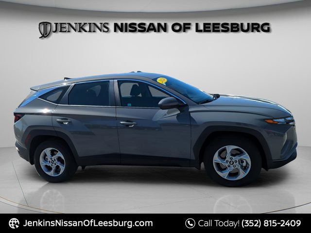 Used 2024 Hyundai Tucson SE image 2