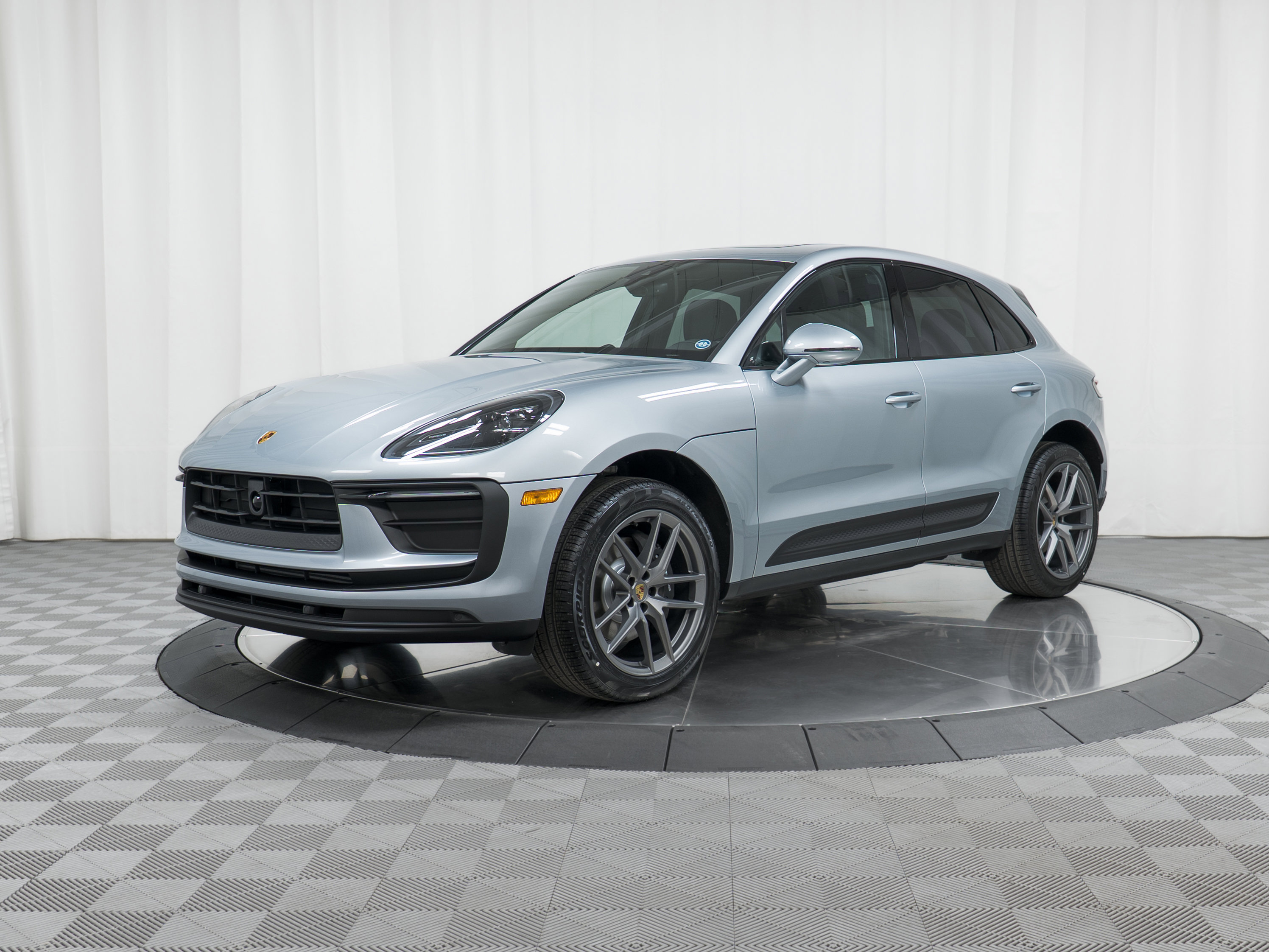 New 2026 Porsche Macan