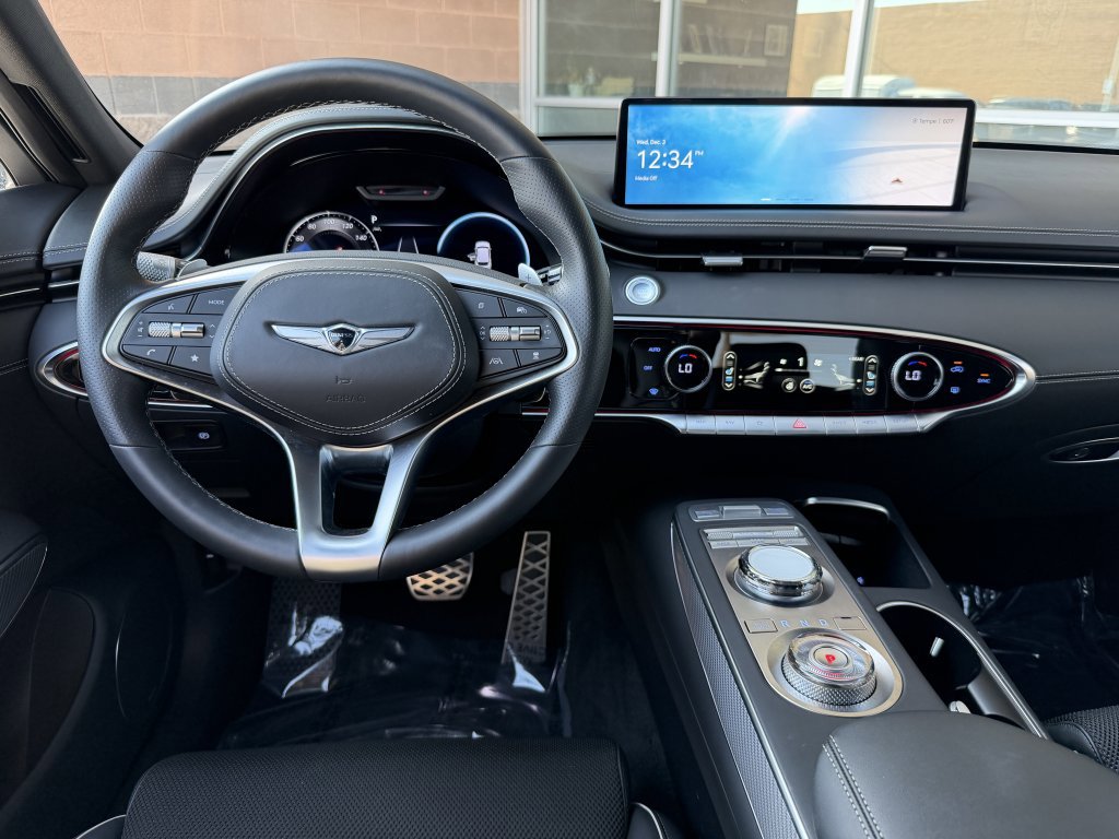 Used 2025 Genesis GV70 2.5T w/ Sport Prestige Package image 16