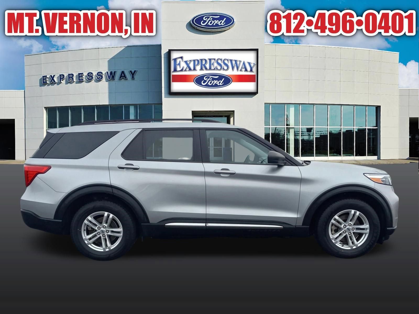 Used 2023 Ford Explorer XLT w/ Equipment Group 202A RWD image 6