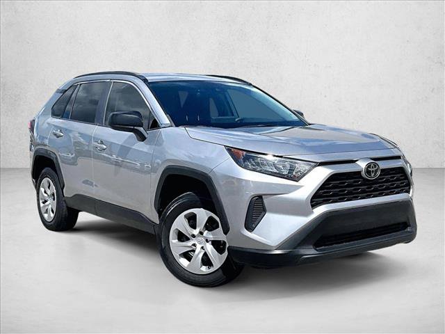 Used 2020 Toyota RAV4 LE FWD image 12