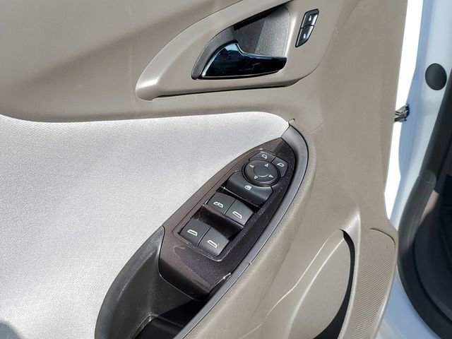 Used 2025 Chevrolet Malibu LT image 18