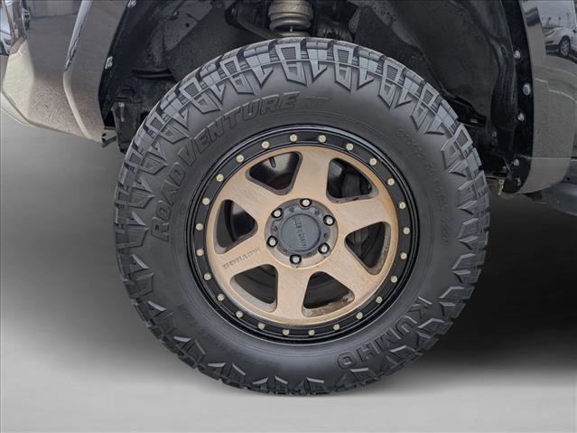 Used 2022 Toyota 4Runner TRD Off-Road image 23
