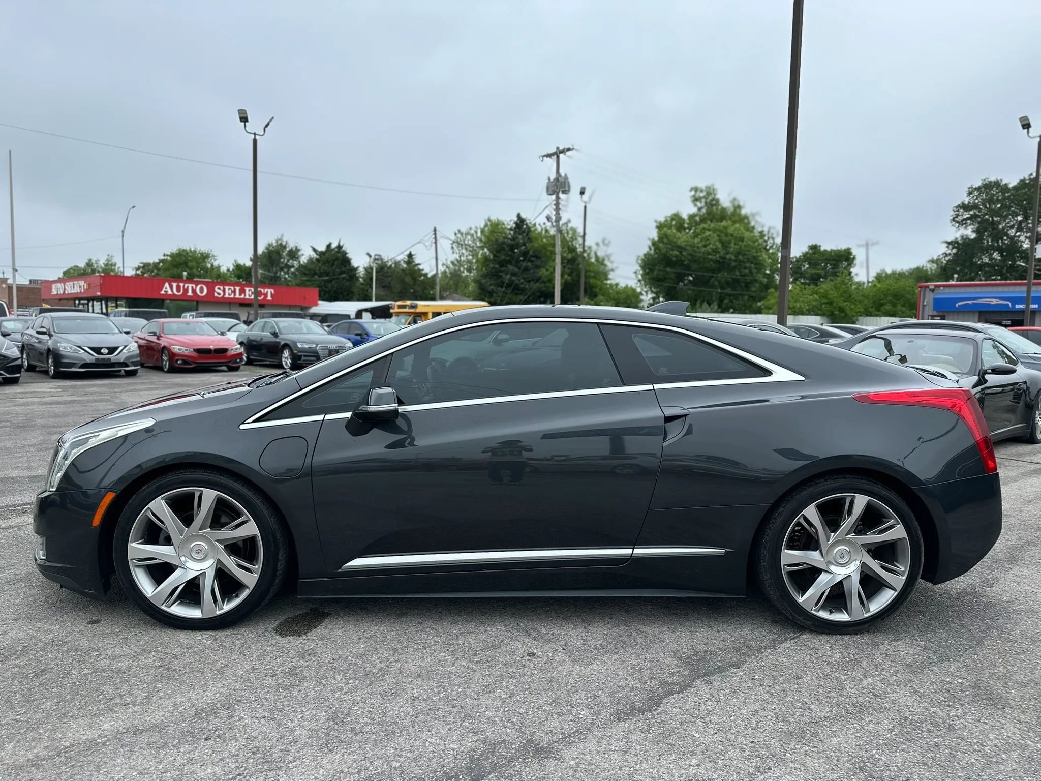 Used 2014 Cadillac ELR w/ Luxury Package FWD image 9