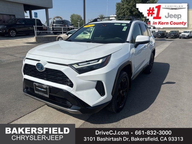 Used 2024 Toyota RAV4 SE