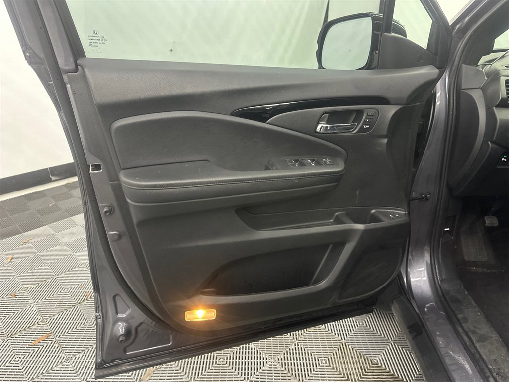 Certified 2021 Honda Passport Elite image 11