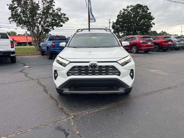 Used 2025 Toyota RAV4 Limited FWD image 36