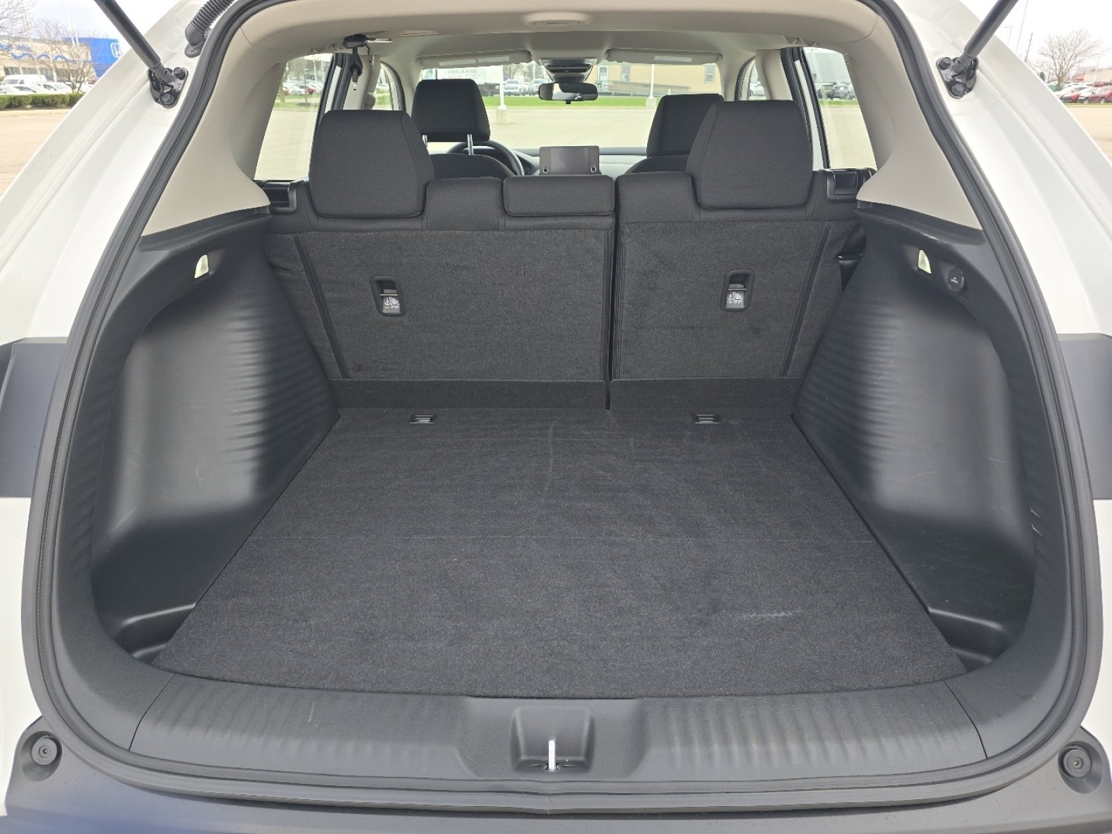 Used 2025 Honda HR-V LX image 22