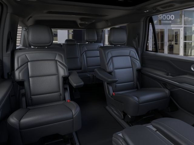 New 2026 Lincoln Navigator L Reserve w/ Jet Appearance Package AWD/4WD image 11