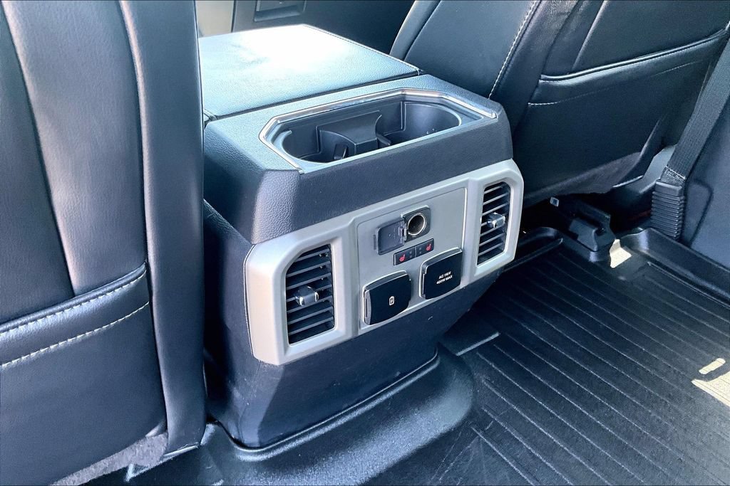 Used 2018 Ford F150 Lariat w/ Equipment Group 502A Luxury AWD/4WD image 30