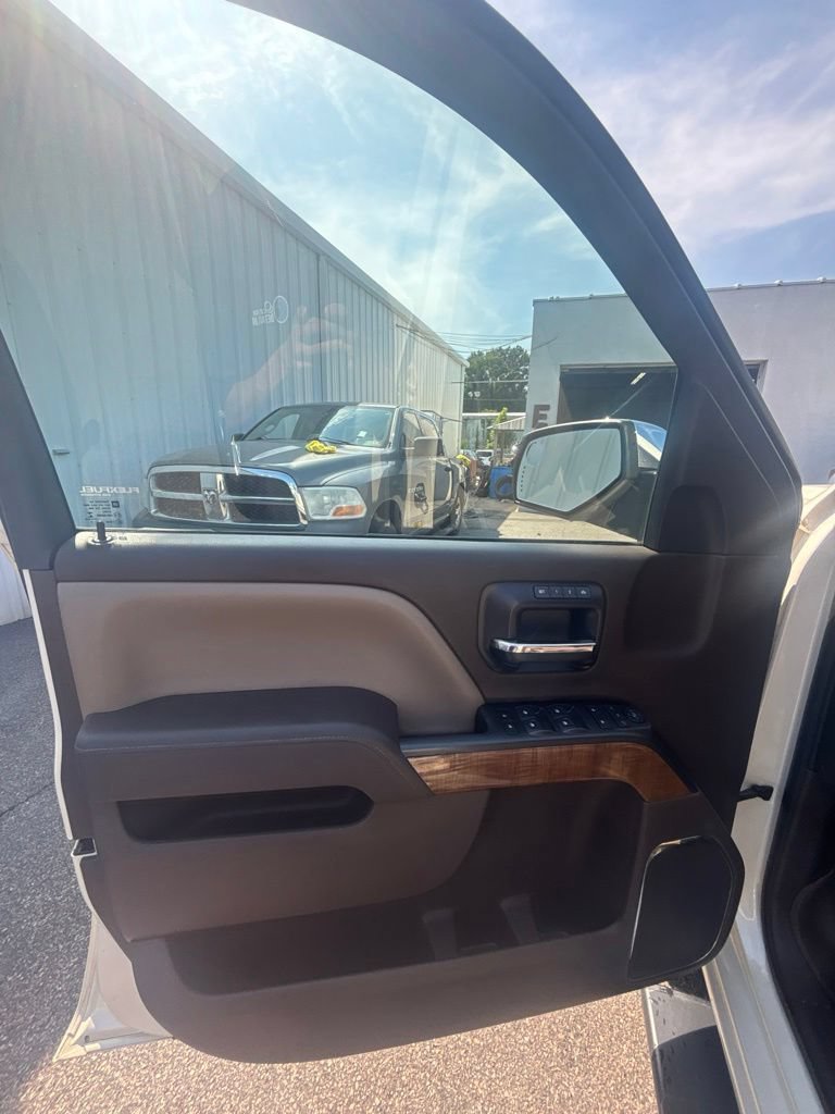 Used 2014 GMC Sierra 1500 SLT w/ Driver Alert Package AWD/4WD image 11