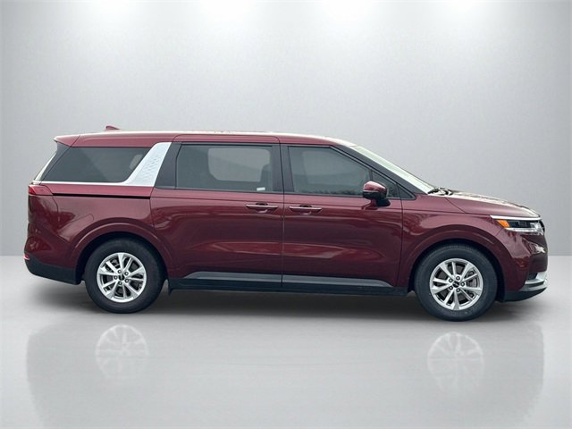 Used 2024 Kia Carnival LX image 8