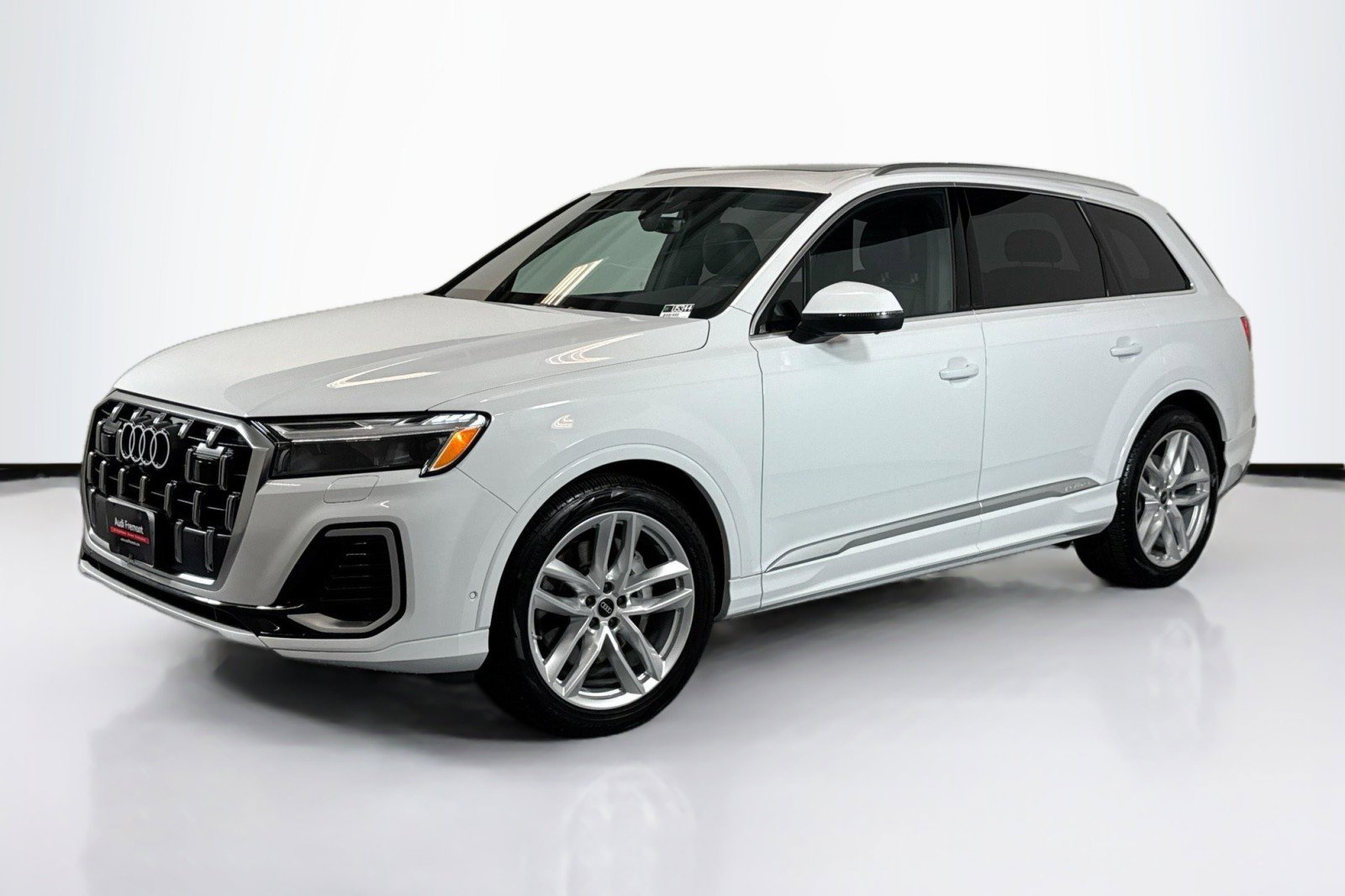 Used 2025 Audi Q7 3.0T Premium Plus w/ Premium Plus Package