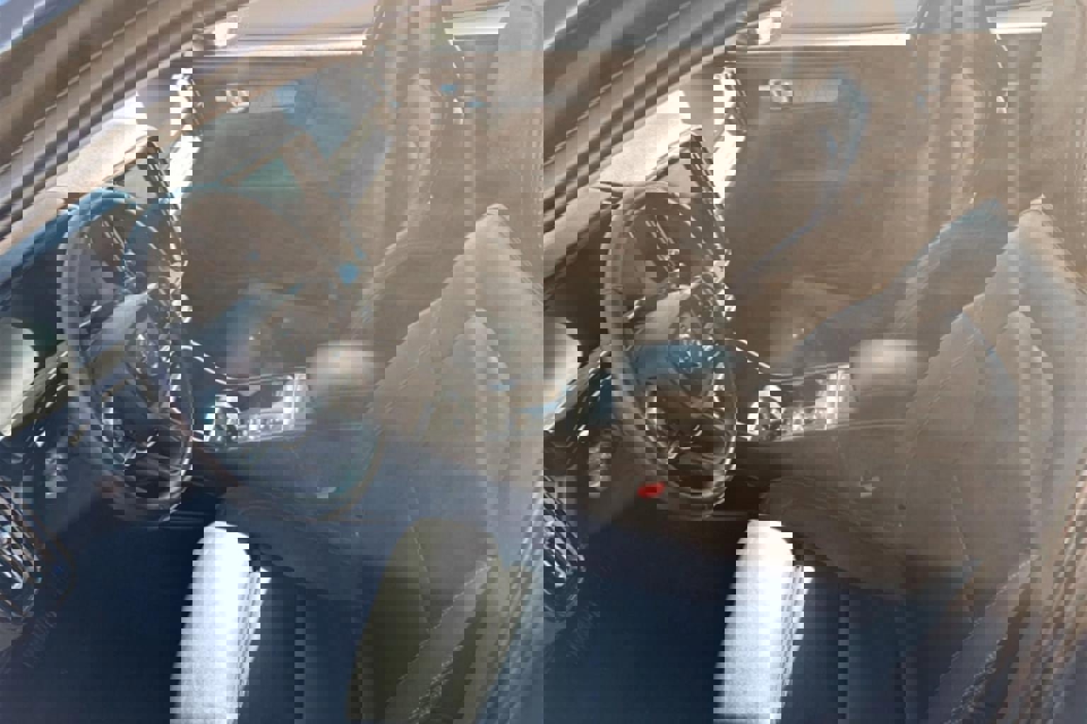 Used 2019 Volvo XC40 T5 Inscription image 11