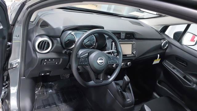 Used 2025 Nissan Versa S w/ Trunk Package FWD image 18