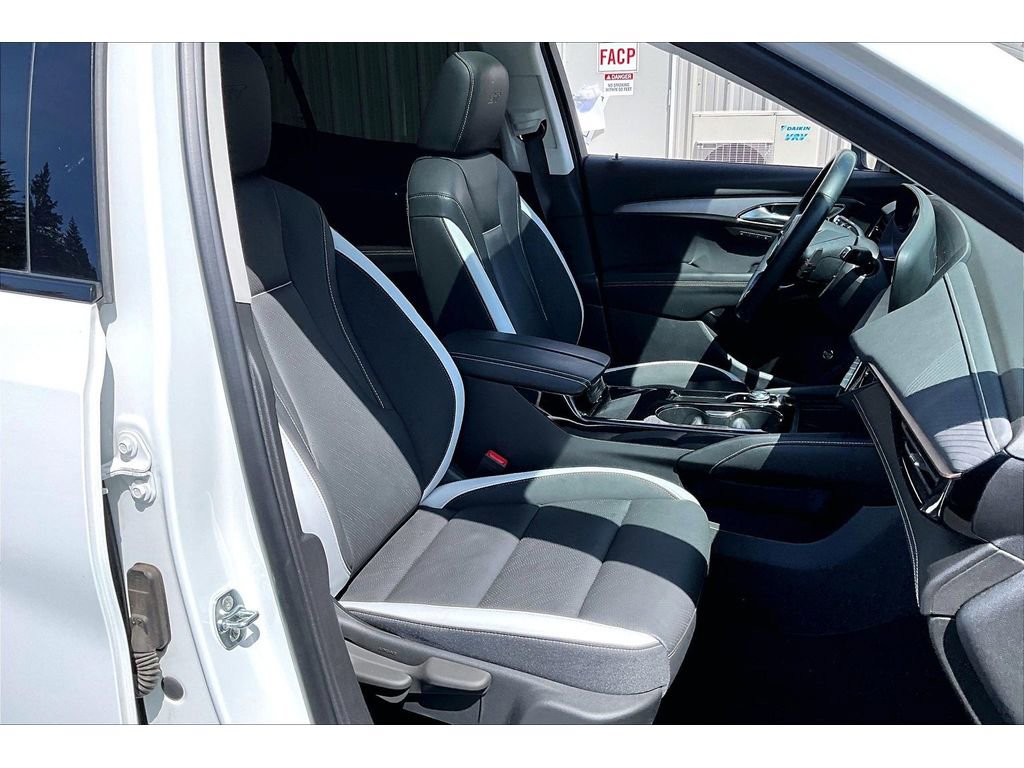 Used 2024 Buick Envision Sport Touring AWD/4WD image 7