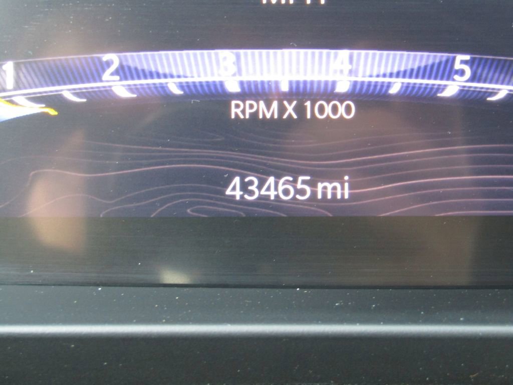 Used 2024 Jeep Grand Cherokee L Altitude AWD/4WD image 27